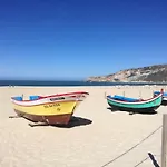 Affittacamere Casa Dos Passarinhos-seaview@nazare