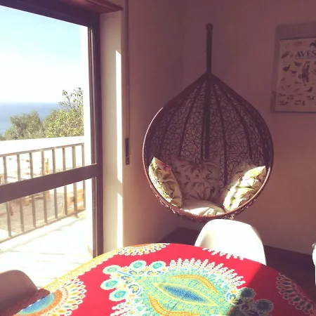 Casa Dos Passarinhos-seaview@nazare Pensionat *