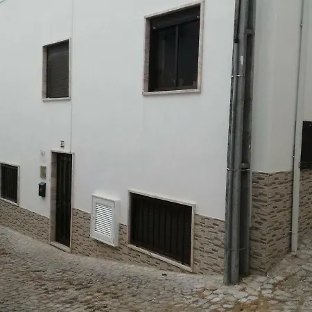 招待所 Casa Dos Passarinhos-seaview@nazare 纳扎雷