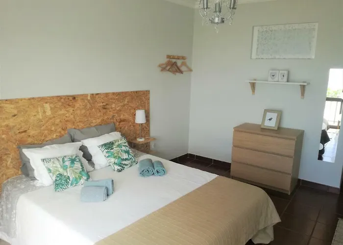 Casa Dos Passarinhos-seaview@nazare 나자레