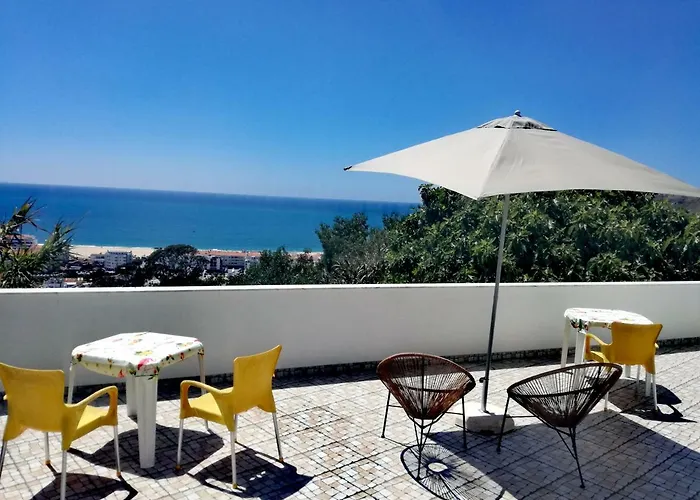 게스트하우스 Casa Dos Passarinhos-seaview@nazare *